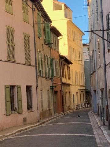 Studio Neuf Et Charmant Vieil Antibes Esterno foto